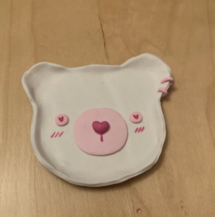 velvisdumb's tweet photo. Made some cute little trinket dishes of a bear and a strawberry :) 

https://t.co/ra50N5Yrs3 https://t.co/XqT1ZSEj2r