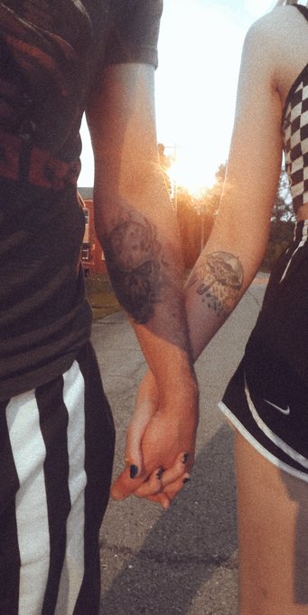 Was a beautiful day today 🌻 https://t.co/WusAid3w6Z<a href="/tag/nationaldogday"class="tags"><span>#nationaldogday</span></a>