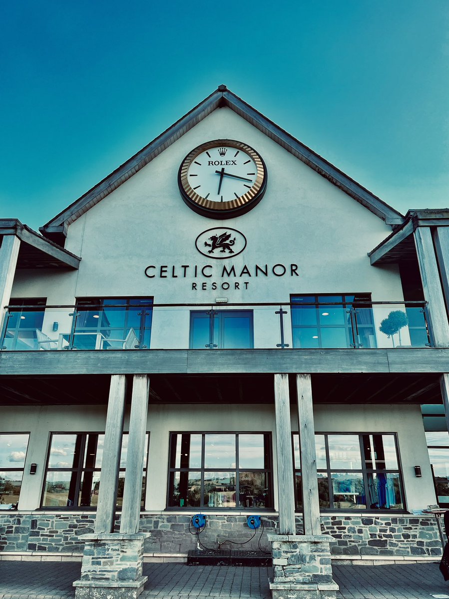 KCharlesIX's tweet photo. Played @TheCelticManor 2010 Course today! Very impressed, Great facilities and well kept course! Also first round trying out the new @Titleist AVX WHAT A BALL!!! @TitleistEurope @TitleistonTour https://t.co/Mdgp2cWB3M