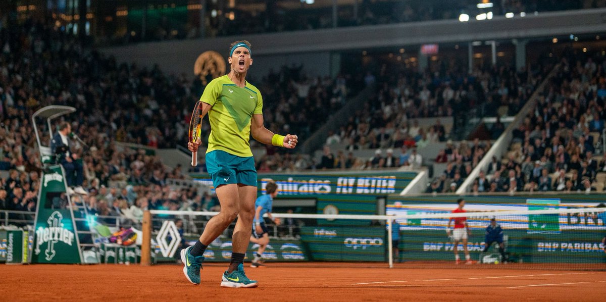 josemorgado's tweet photo. INCREDIBLE in Paris... again!

13 times champion Rafael Nadal comes back from 2-5 down in the 4th set to beat #1 and defending champ Novak Djokovic 6-2, 4-6, 6-2, 7-6(4) in 4h10 and reach the semifinals at #RolandGarros for a 15th time.

36th career Grand Slam semifinal. https://t.co/ZPHJnBeRRb