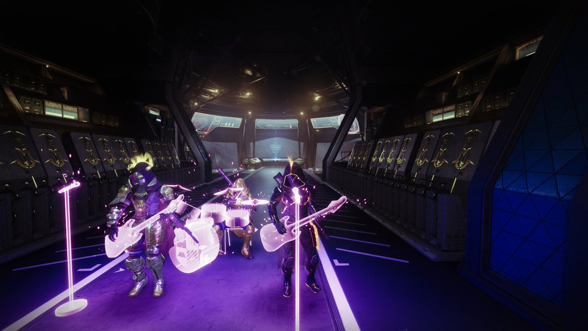 CODE_RED_323's tweet photo. It's your boys coming at you live in the helm!

@Bungie @DestinyTheGame 
@AbstractRemoval @Killer_Alien1 https://t.co/AfABcOJiGA