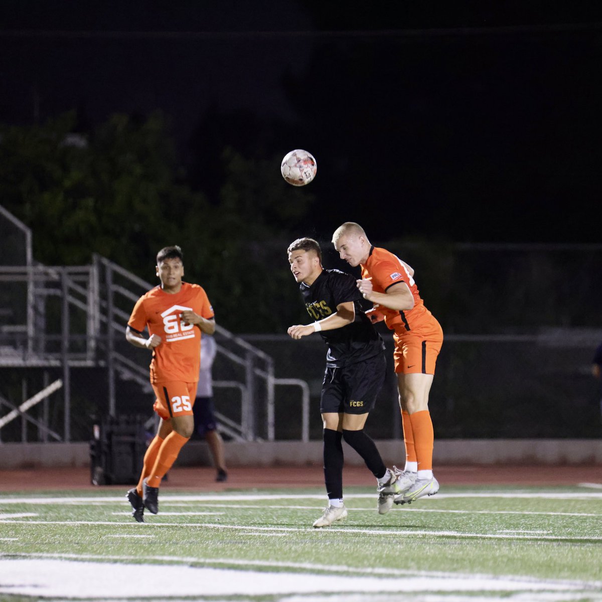 HALFTIME |  0-0 , Scoreless first half. Stepping up in the second half to find the back of the net👊
#WeAreTheForce #usl2 

📸 : @Seahorsesoccer