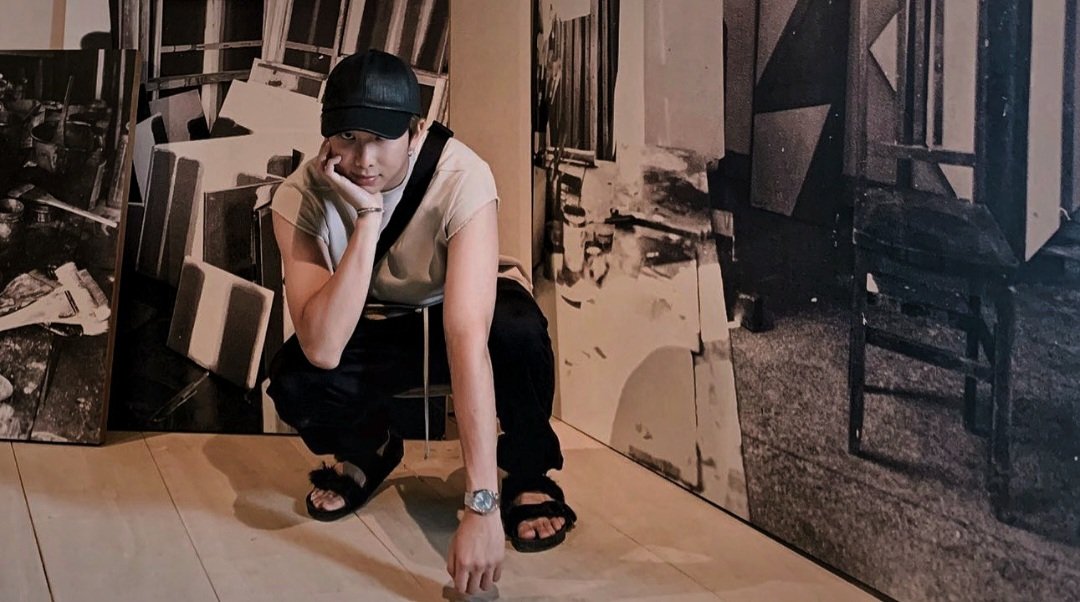 rmpolaroids's tweet photo. Pov: deeply in love with joon 😳 https://t.co/2EgtLDzrDe