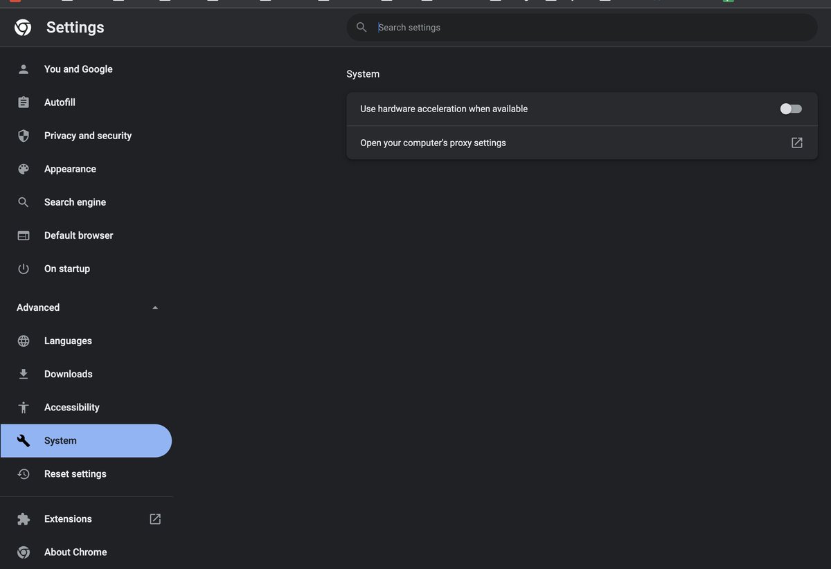 I often screenshot YT to accompany notes, but recently they have turned out black. A solution was simple: disable hardware acceleration in Chrome. qr.ae/pvFTVS
