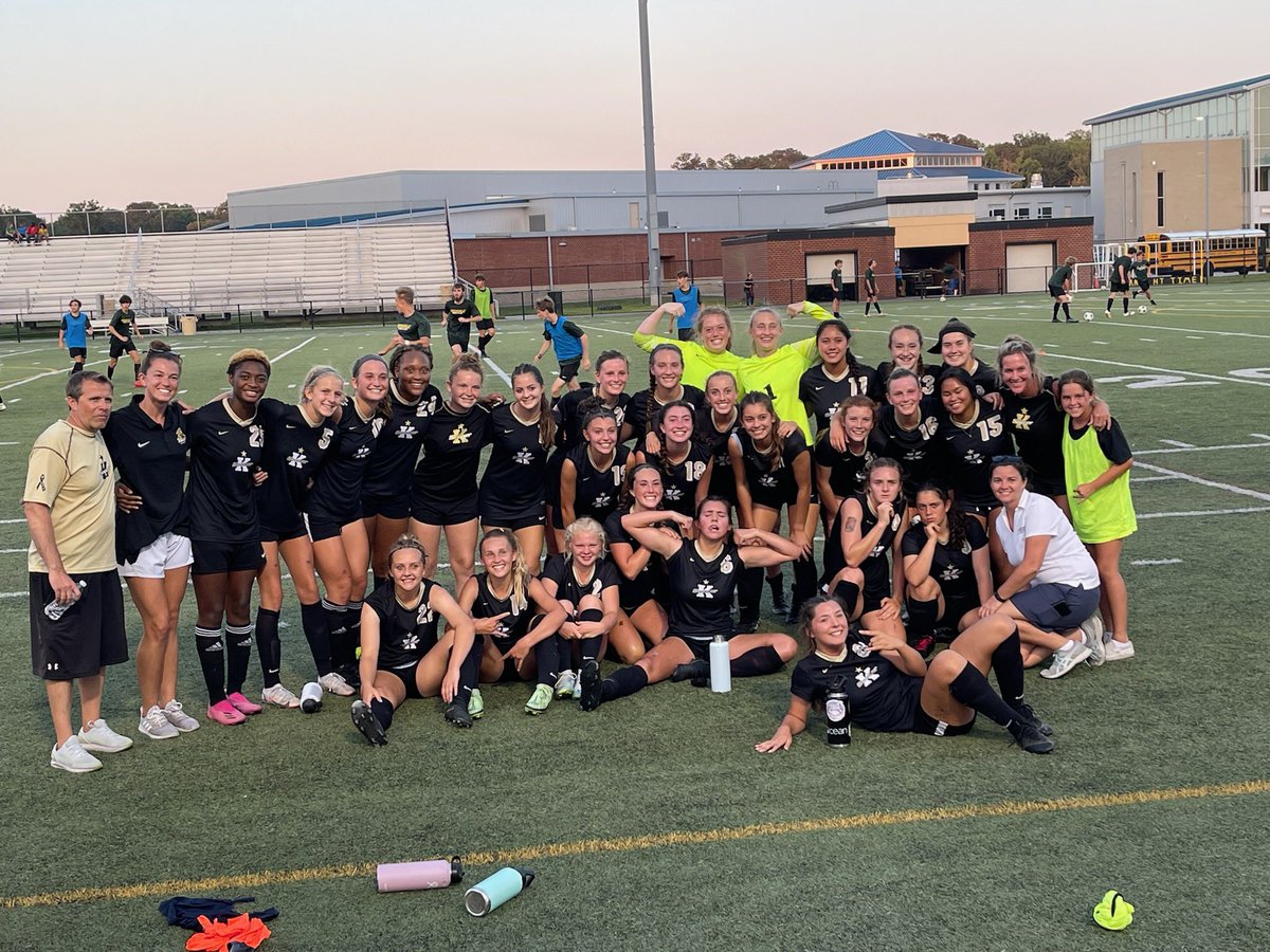 KellamHigh's tweet photo. Congratulations to the Kellam girls soccer team on their region 6A semi final win!  Great job Knights!  💛⚽️💛 https://t.co/o2bPLXNf7R
