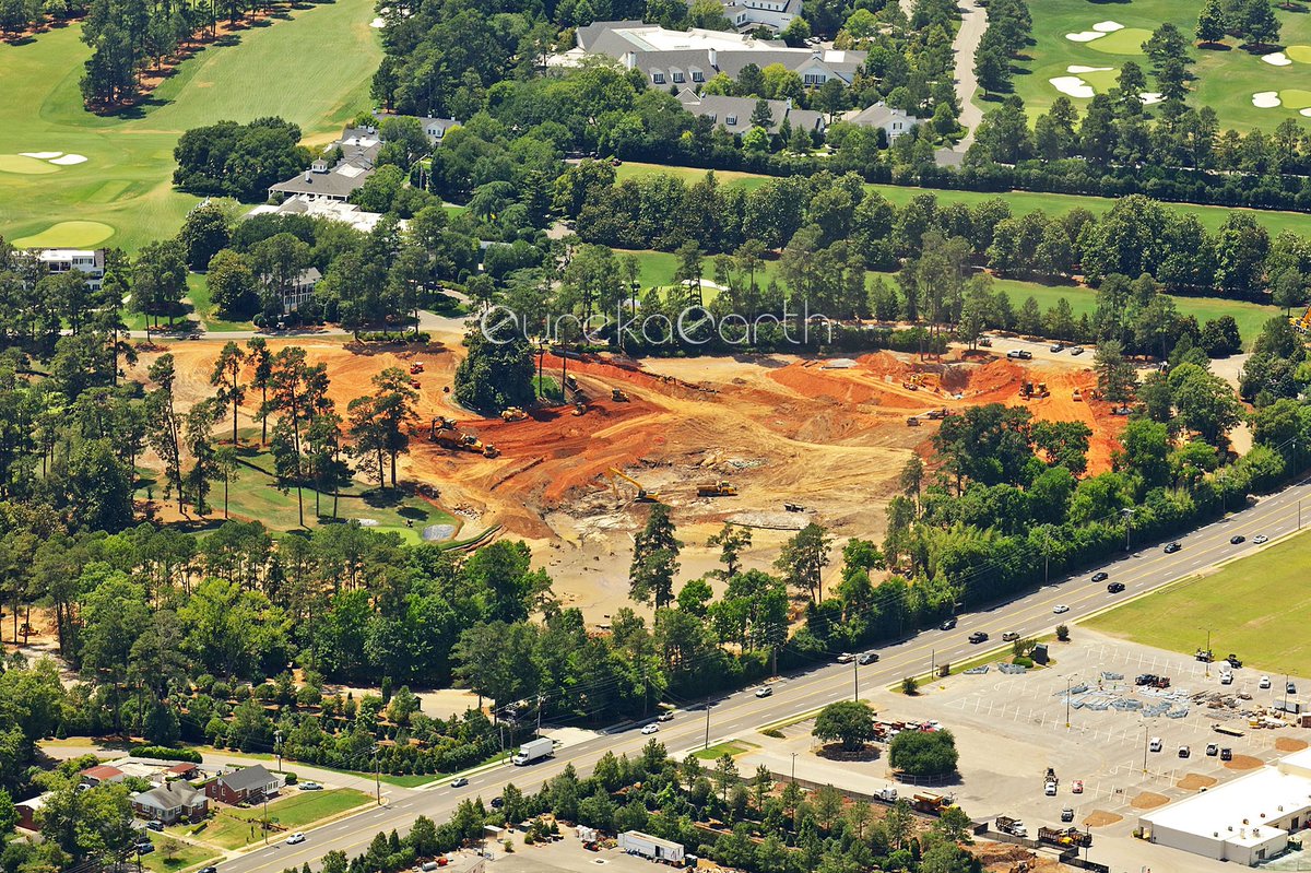 EurekaEarthPlus's tweet photo. 🚨 Drastic Changes 🚨

BREAKING- The Augusta National Par-3 Course is undergoing drastic changes!

While the two 1987 Fazio-designed holes may escape, the original holes designed by George Cobb in 1958 appear to be a thing of the past.

(📸 ©31MAY2022 David Dobbins/#EurekaEarth) https://t.co/SRydGJcx7j