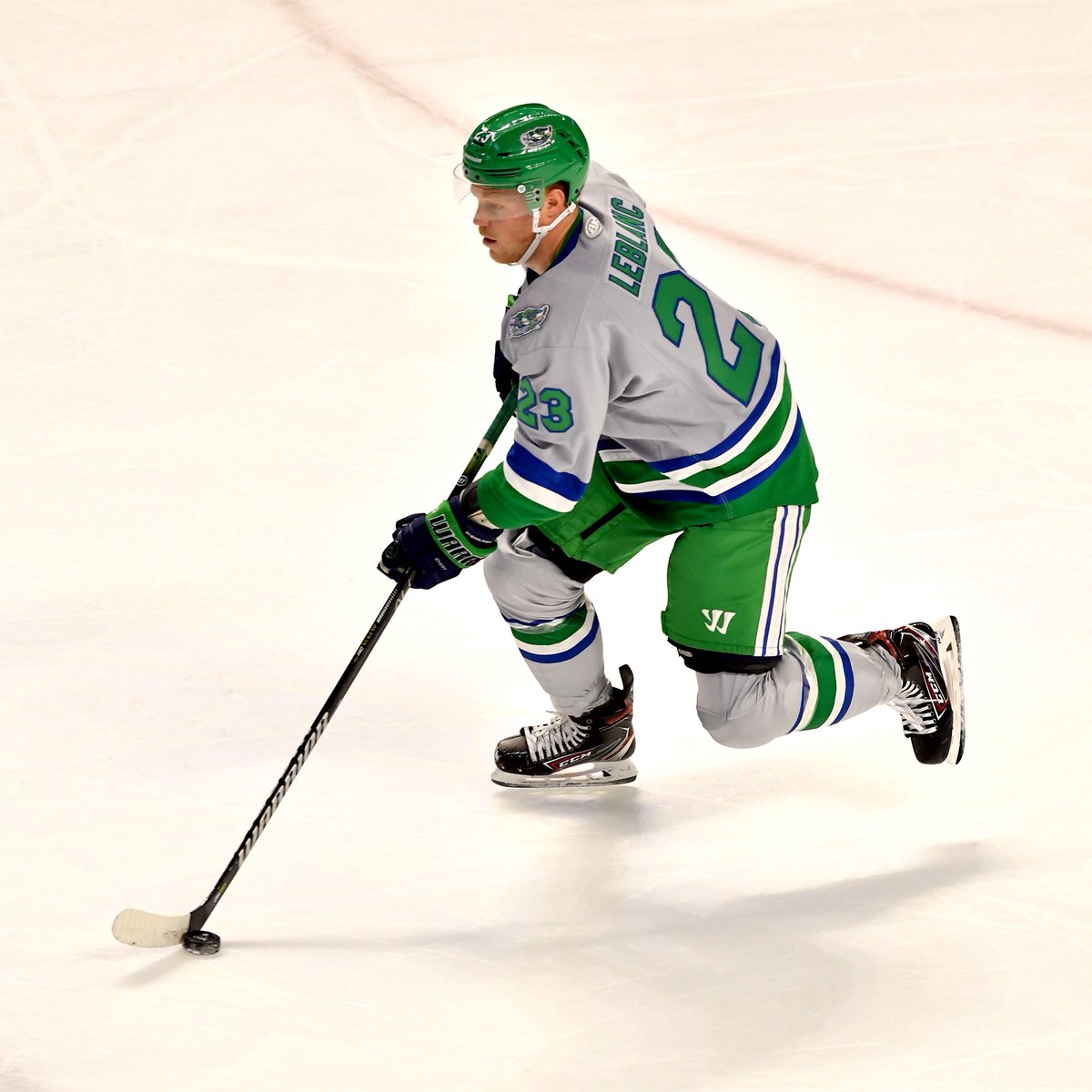 MikeKellyHockey's tweet photo. .@FL_Everblades d-man Stefan Leblanc (@stefleblanc23) registered a 4-pt game (1g-3a) in Game 5 of the Eastern Conference Finals to eliminate Newfoundland. The #Everblades head to the @ECHL #KellyCupFinals22 against the @ToledoWalleye beginning Friday at 7:35pm in #Toledo, #Ohio. https://t.co/tz6OkWWhwn
