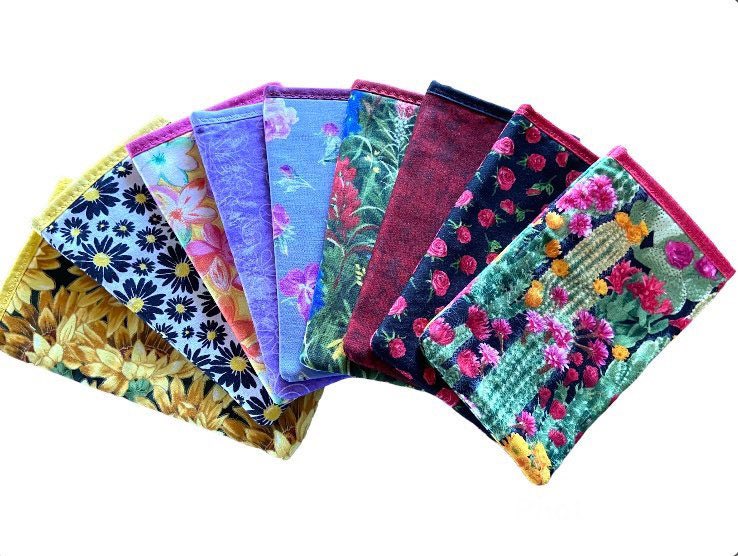 EBitterman's tweet image. Floral Fabric Cell Phone Case, Handmade Padded Open End Phone Pouch, Cactus, Roses, Sunflowers, Wildflowers etsy.me/3afcPEg