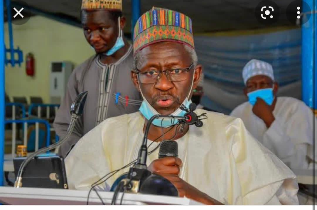 KmcZarah's tweet photo. Majalisar malaman kasar Nan sunyi alawadai da ta'adaccin da akayi a Kano lokacin zaben fidda Gwanin Gwamnoni Kuma sunyi Kira ga shugaban kasa @MBuhari da ya dauki mataki kwakkwara

@AbbaGanduje
@FatimaGanduje @GovUmarGanduje @ProfIsaPantami 
@APC_NatLeader @femigbaja https://t.co/wrIPVZWjxN