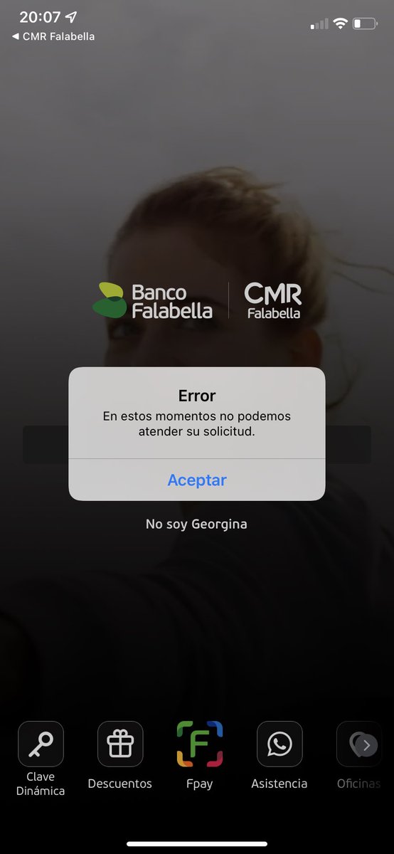 gsalinass's tweet photo. @CMRayudaCL hoy tengo el vencimiento de mi tarjeta y ni la privación ni la página me dejan pagar. Mañana estará mi cuenta vencida y me aplicarán intereses. https://t.co/GTyQI8TeQW