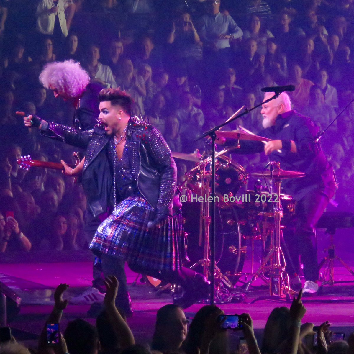 HBovill's tweet photo. An amazing second night for Queen + Adam Lambert in Manchester! 
One of the things I've loved watching over the 10 years they've worked together is the chemistry that's developed between him and the original members of the band. This tweet is dedicated to that! https://t.co/kQWw8iF8gW