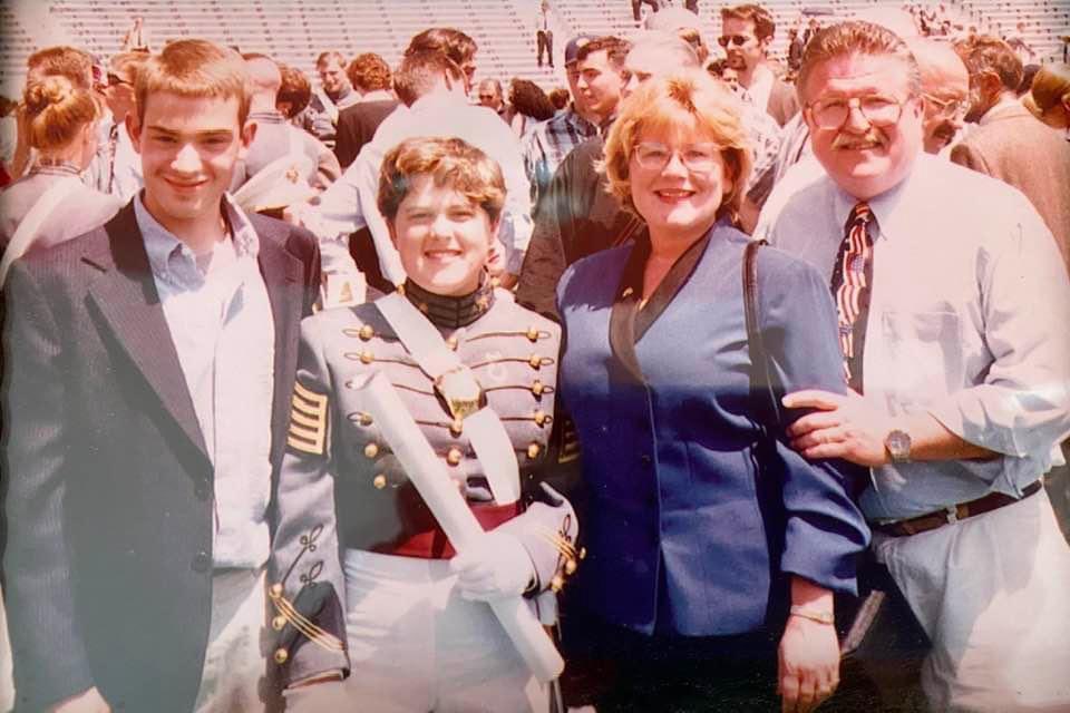 DRNguyen97's tweet photo. #25Years ago today @WestPoint_USMA @WPAOG #WPWD https://t.co/OdyERYigis
