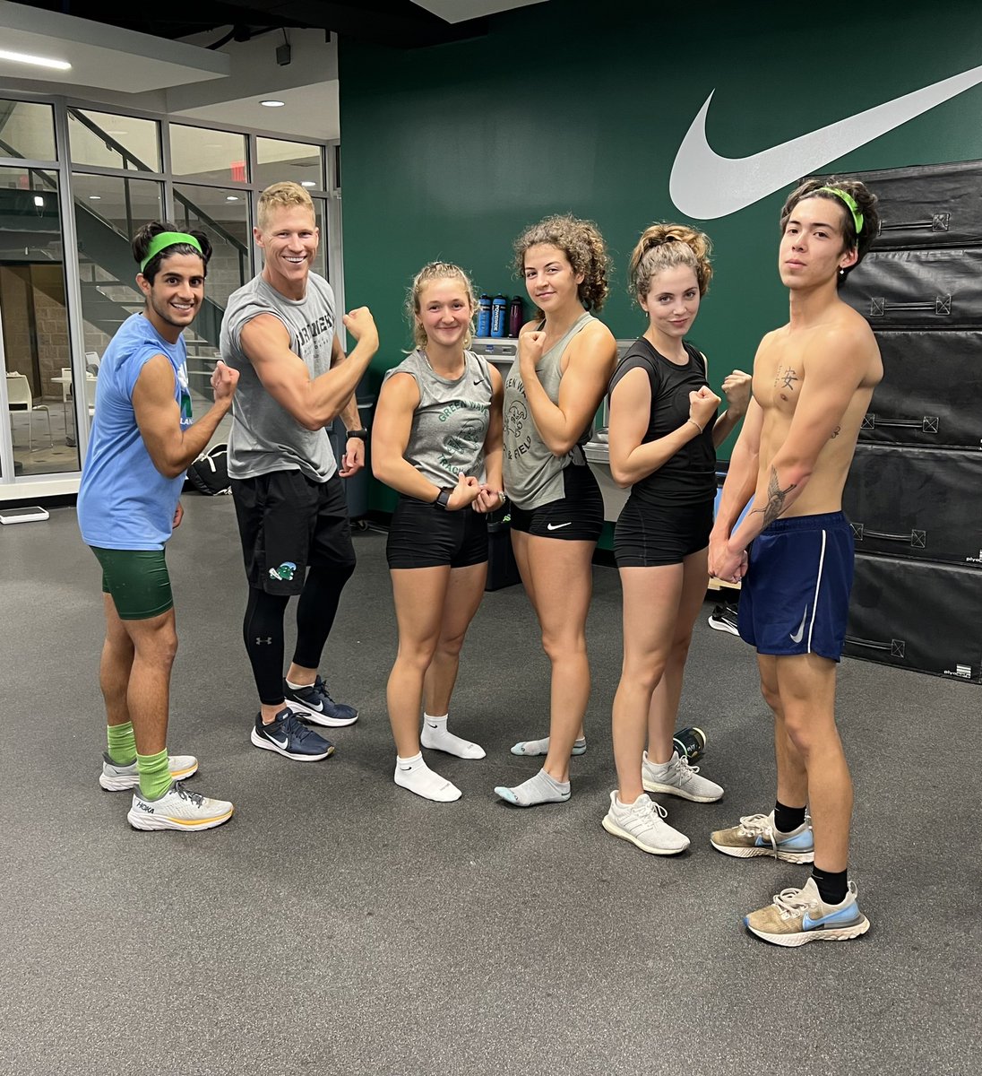 coach_JJSmith's tweet photo. When all you wanna do for your birthday is get JACKED with your friends. Happy Birthday Nug!!! @kateresander @GreenWaveXCTF https://t.co/k7fX75kAKs