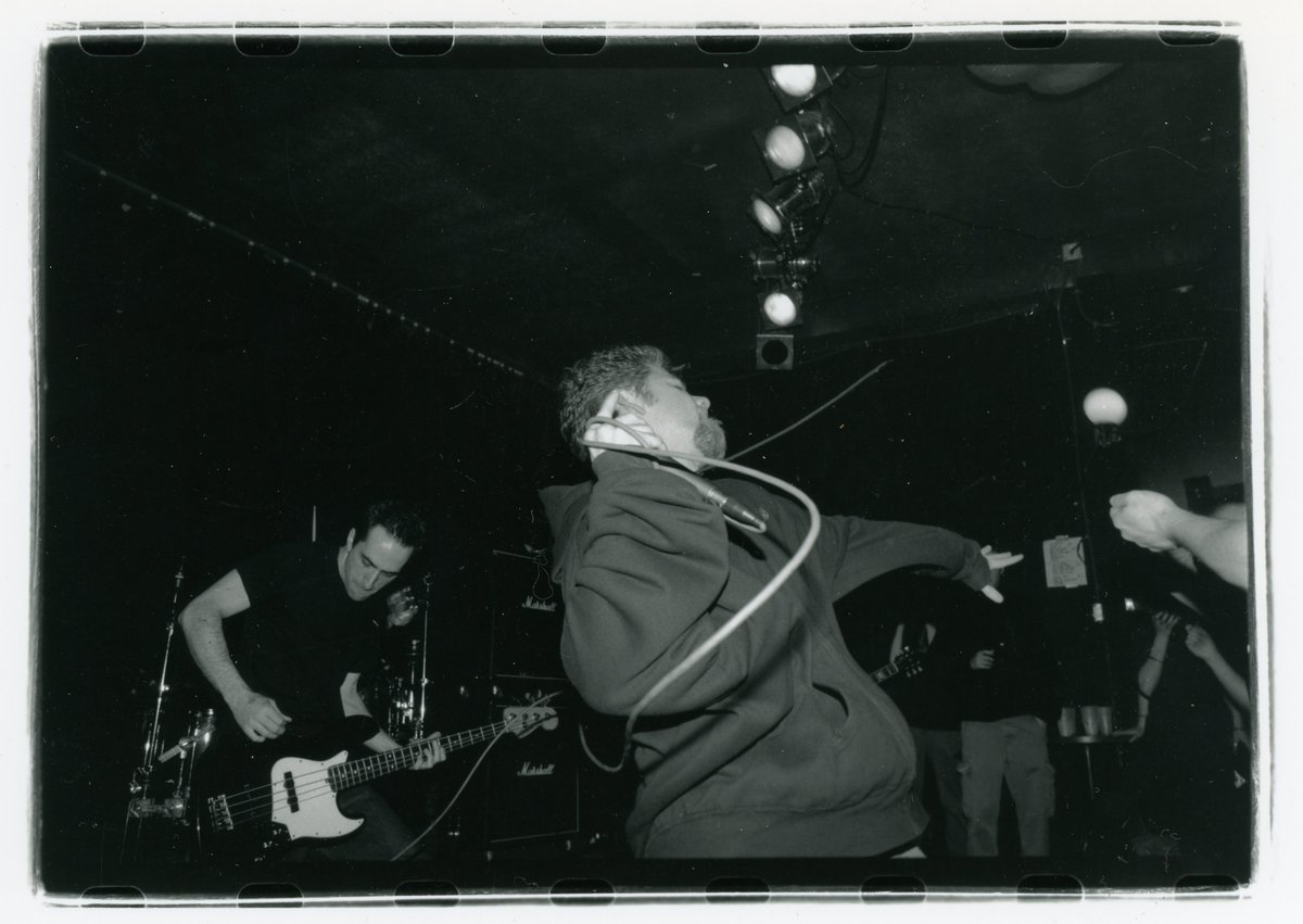 forgerelli's tweet photo. Giving a 5x7 print of this One King Down photo from 1994 when I hit 666 followers on IG
https://t.co/lm0AFPAqfU
#onekingdown #punk #hardcorepunk #punkrock #punkhardcore #filmphotography #35mm #35mmfilm #mosh #moshpit #punkphoto #punkphotographer #filmphoto #punkphotograph #film https://t.co/zrCmzR8VR2