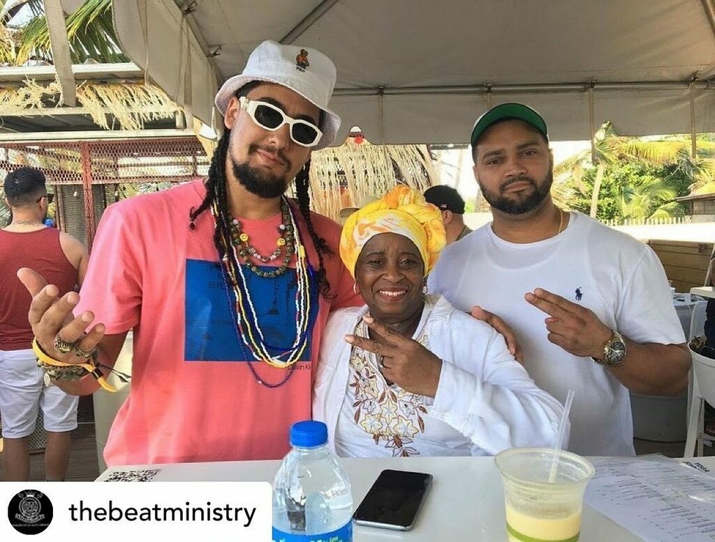 Posted @withregram • @thebeatministry Posted @withregram • james_dewitt_yancey_foundation Just another day home in PUERTO RICO 🇵🇷 @officialmadukes @russelpetersfans @rockcreeklee @lordfinesseditc @mariamillerart @nikohigh @talibkweli @djeclipsersc @j… instagr.am/p/CePYm1ktIQg/