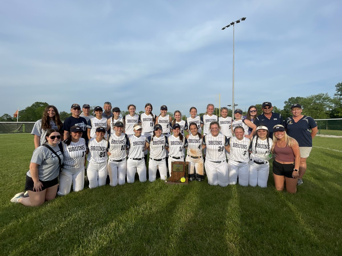 WE ARE THE CHAMPIONS!!! Class 3A Regional Champs over Danville 14-1 #wearetriwest #lionmentality #Champions <a href="/triwestsports/">Tri-West High School Athletics</a> <a href="/TW_Principal/">Tri-West Principal</a> <a href="/indyhsscores/">IndyStar HS Sports</a> <a href="/Brian_Haenchen/">hank 🇰🇷</a> <a href="/ScottFrye37/">Scott Frye</a>