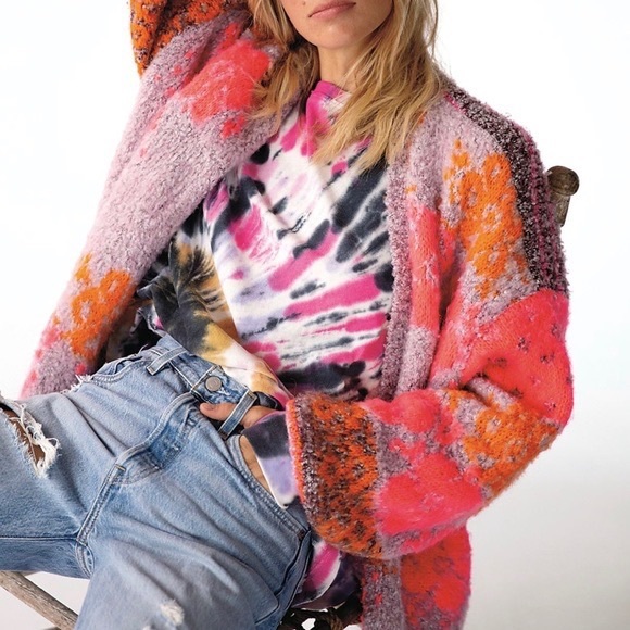MR_E90's tweet photo. So good I had to share! Check out all the items I'm loving on @Poshmarkapp #poshmark #fashion #style #shopmycloset #neopets #tommyhilfiger #freepeople: https://t.co/VSuoUVidMe https://t.co/8BCd38Vuov