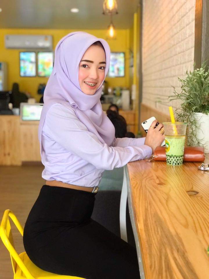 ฟา tweet media