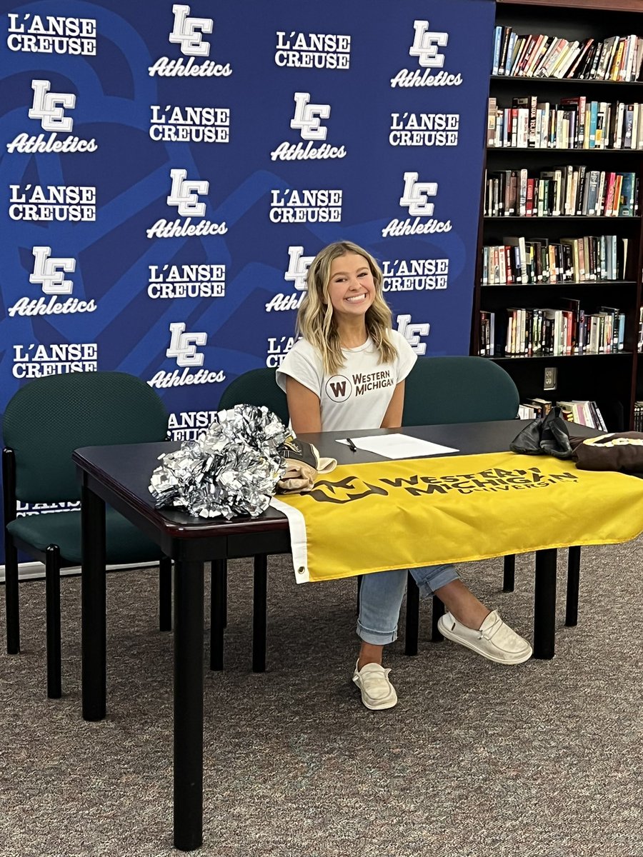 lancercountry's tweet photo. Congratulations to Alyson K. on signing her commitment to be part of the @WMUBroncos Dance Team! Great job!! https://t.co/MHlX398WPX