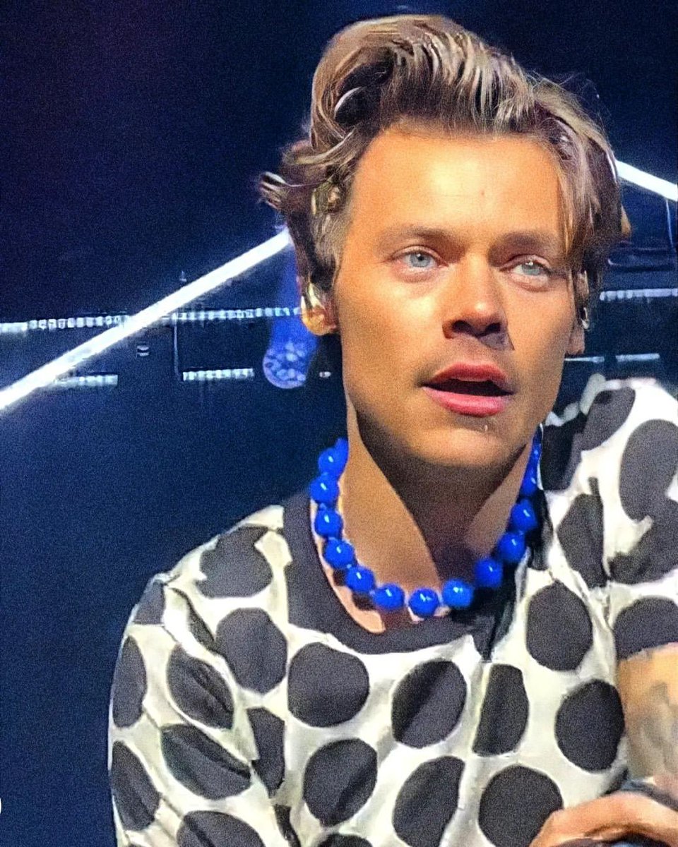 HarryArgentina's tweet photo. 🥵 https://t.co/jLc8r2jAMe