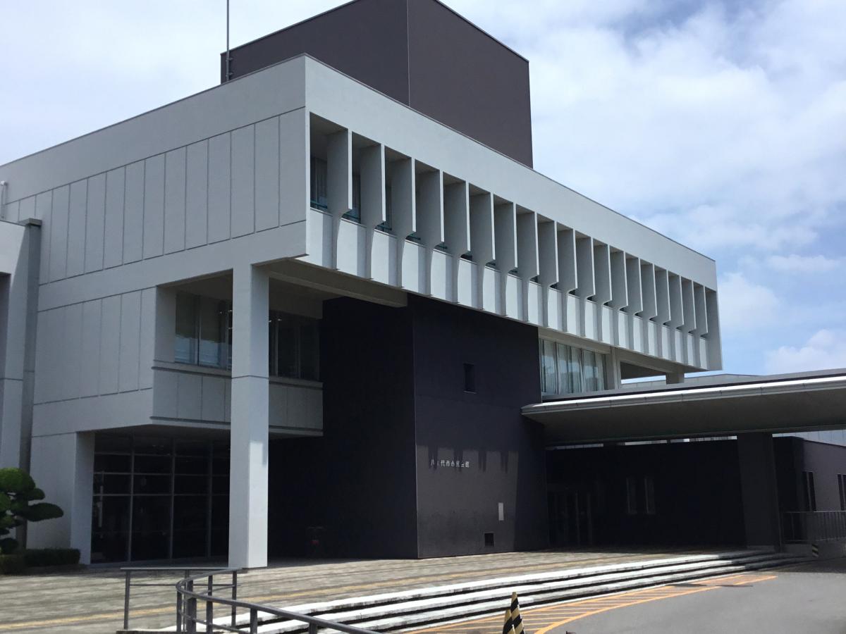entamer_'s tweet photo. ◆八千代市市��会館
＜口コミ紹介＞
小ホール他会議室を使用しました。無料の駐車場が広いので止めやすかった���す。また最近改修工事をしたので綺麗で良いです。
https://t.co/tTQaIJuKJg
#エンタメール #ホームメイトリサーチ https://t.co/QmyCcDaQxb