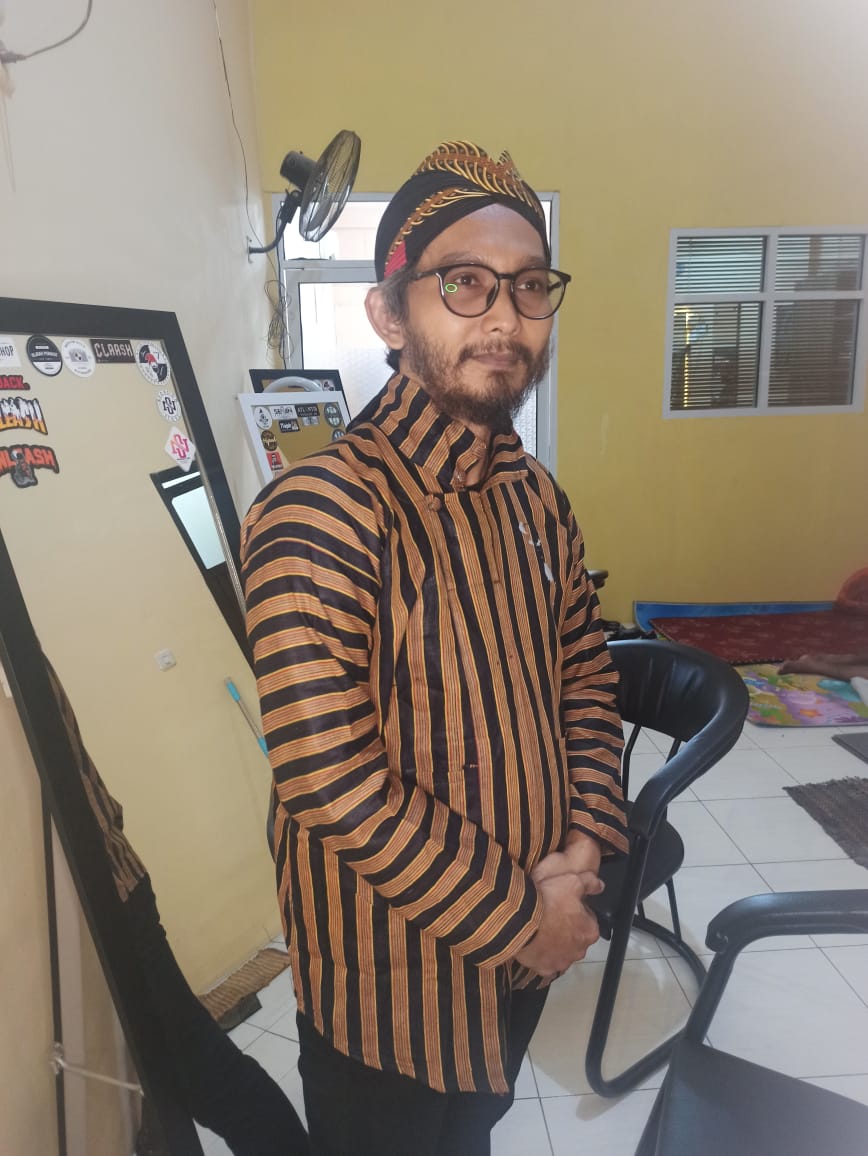 Bismillahirrahmanirrahim, lebih baik cukup daripada kurang atau lebih..
