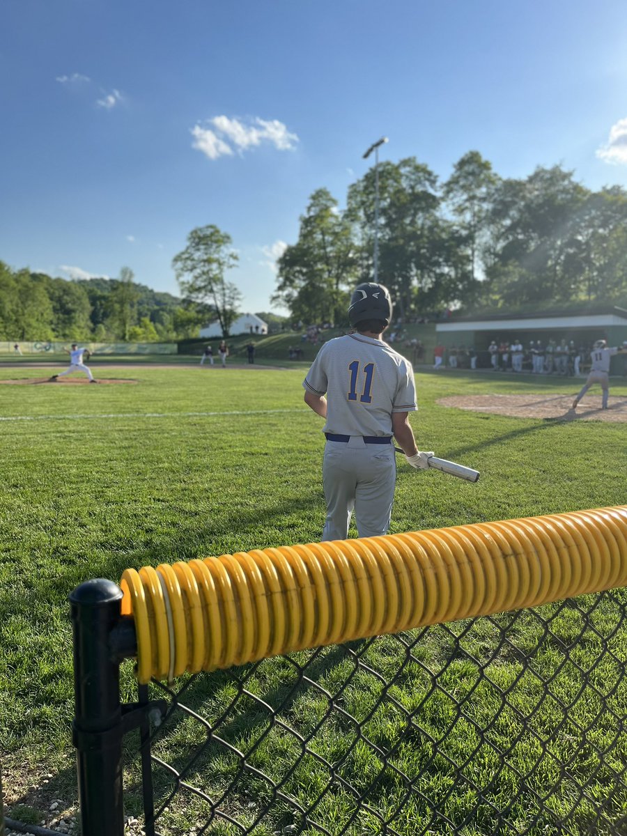 Coach Hunter Smith tweet media
