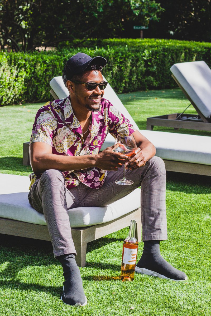 WadeCellars's tweet photo. Summer is officially here. 😎 Stock up on the @DWadeCellars 2021 #ThreeByWade Rosé, available now: https://t.co/7dthyCSDFf https://t.co/uFaGaM9sAN