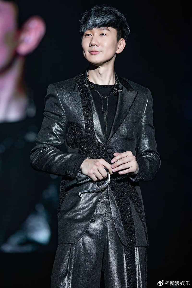 weibo_go's tweet image. JJ Lin’s apartment linked to a death; he denies being involved in illegal activities

Link: weibo-go.blogspot.com/2022/06/jj-lin…

#JJLin #林俊杰