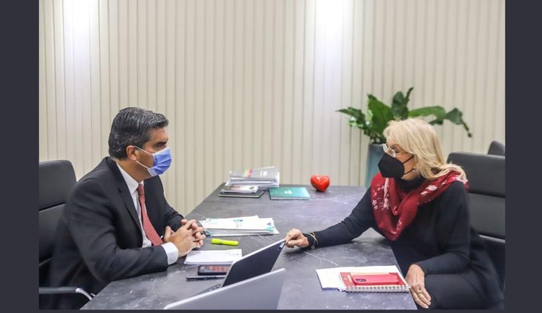 eldapertile's tweet photo. En el día de hoy presenté mis saludos protocolares al Gobernador de la Provincia del Chaco @jmcapitaich como Vocal del Tribunal de Cuentas y conversamos sobre esta nueva etapa de mi gestión y el compromiso con la calidad de vida de nuestros comprovincianos https://t.co/S3k9MF6A5g
