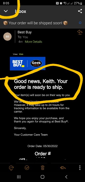 xmadroxidex's tweet photo. @bestbuy can someone explain this to me please? How does an item get shipped late in the afternoon and they tell the customer that tracking information may not be available for 24 hours but the package is supposed to be delivered the next day less than 24 hours away? https://t.co/bnBQzd7DQ8