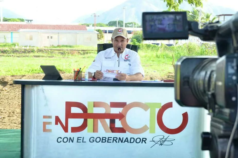 josemvasquez's tweet photo. Hoy realizamos nuestro programa semanal N°159 desde el sector Bella Vista de San Juan de los Morros, municipio Roscio. Llevamos buenas nuevas a esa comunidad con la rehabilitación del pozo de agua profunda #129 en todo el estado. https://t.co/1S5YAUyKR6