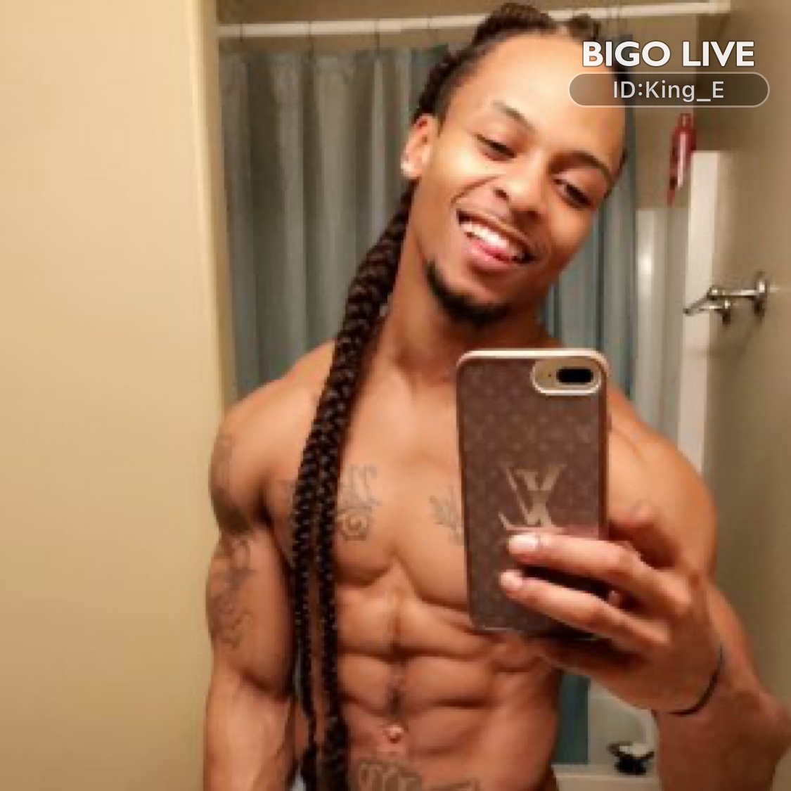 Tavon0334's tweet photo. Come and see #support A Thrill Is Coming 👀 streaming live on #BIGOLIVE and make new friends! 
https://t.co/cwMZUxMyyq https://t.co/iA0H9IDge4