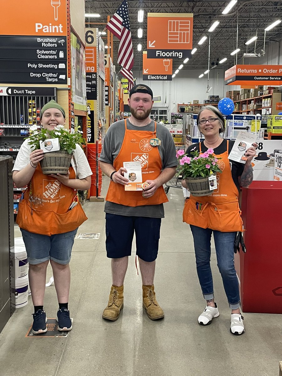 Emily Brown (@redheadems) on Twitter photo Recognition Tuesday! Congrats to Dalton on your 1 yr Anniversary and a Bronze,And Cat and Kasey on their platinum! <a href="/AkronHomeDepot/">Akron Home Depot</a> @mpmorgan13 <a href="/DevonNichelle1/">Devon Nichelle</a> <a href="/randatony/">Tony Randa</a> Recognition Tuesday! Congrats to Dalton on your 1 yr Anniversary and a Bronze,And Cat and Kasey on their platinum! <a href="/AkronHomeDepot/">Akron Home Depot</a> @mpmorgan13 <a href="/DevonNichelle1/">Devon Nichelle</a> <a href="/randatony/">Tony Randa</a>