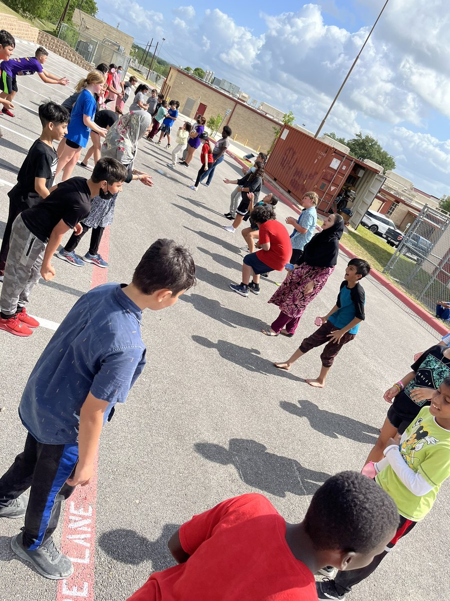 ashleyhann5th's tweet photo. 5th grade FUN DAY was a huge success!! It was so much fun celebrating how hard they have worked this year! #ThisIsCNE #RootEdColoniesNorth #CNEReunited https://t.co/IrecBydyXQ
