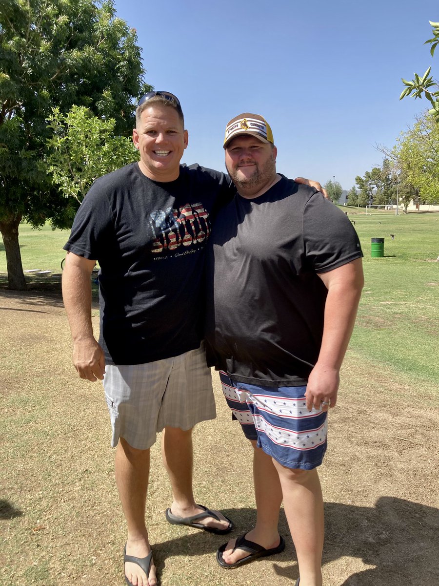CoachBlaz's tweet photo. Awesome to catch up with my guys this weekend in AZ!! Tons of great memories with these two fellas! #ExtendedFam💯
🦾 FHSU - Cam McDade
🦾 Rutgers - Tariq Cole https://t.co/ivdRZLt5So