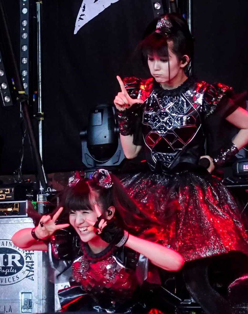 BabymetalChile's tweet photo. Good MOArning Japan! Smile!!
❤️🐨❤️😍🤟🏻🦊🇯🇵🌸
#babymetal #moa #moarning #smile https://t.co/0NjE915RE1