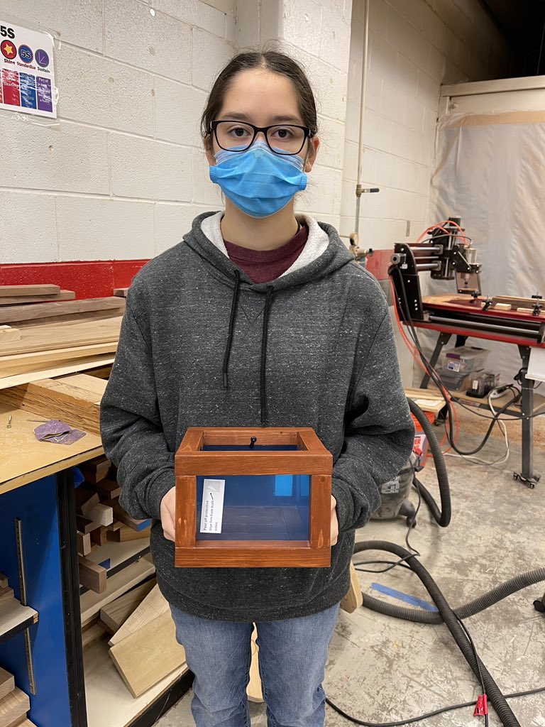 kraemerscience's tweet photo. Hawks creating their own projects using #OnShape. Students using different methods to build and finish their creations. @Jasna_A @gisdCTE_ @Hudson_Hawks https://t.co/3HnioUpKe1
