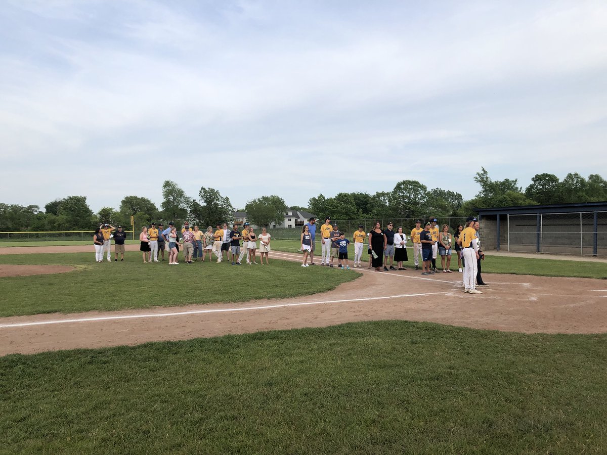 slyonbaseball's tweet photo. Today was senior day for @slyonbaseball Thank you guys for your commitment and dedication over the past four years. You guys are awesome! @AramianCameron @haydenhbraun @_CarsonMartin20 @27dallas27 @CStevens2022 @jhesterman21 @clmclaren33 @coy_plummer Max Peters and Tommy Crowley https://t.co/VxYhLkHkkF