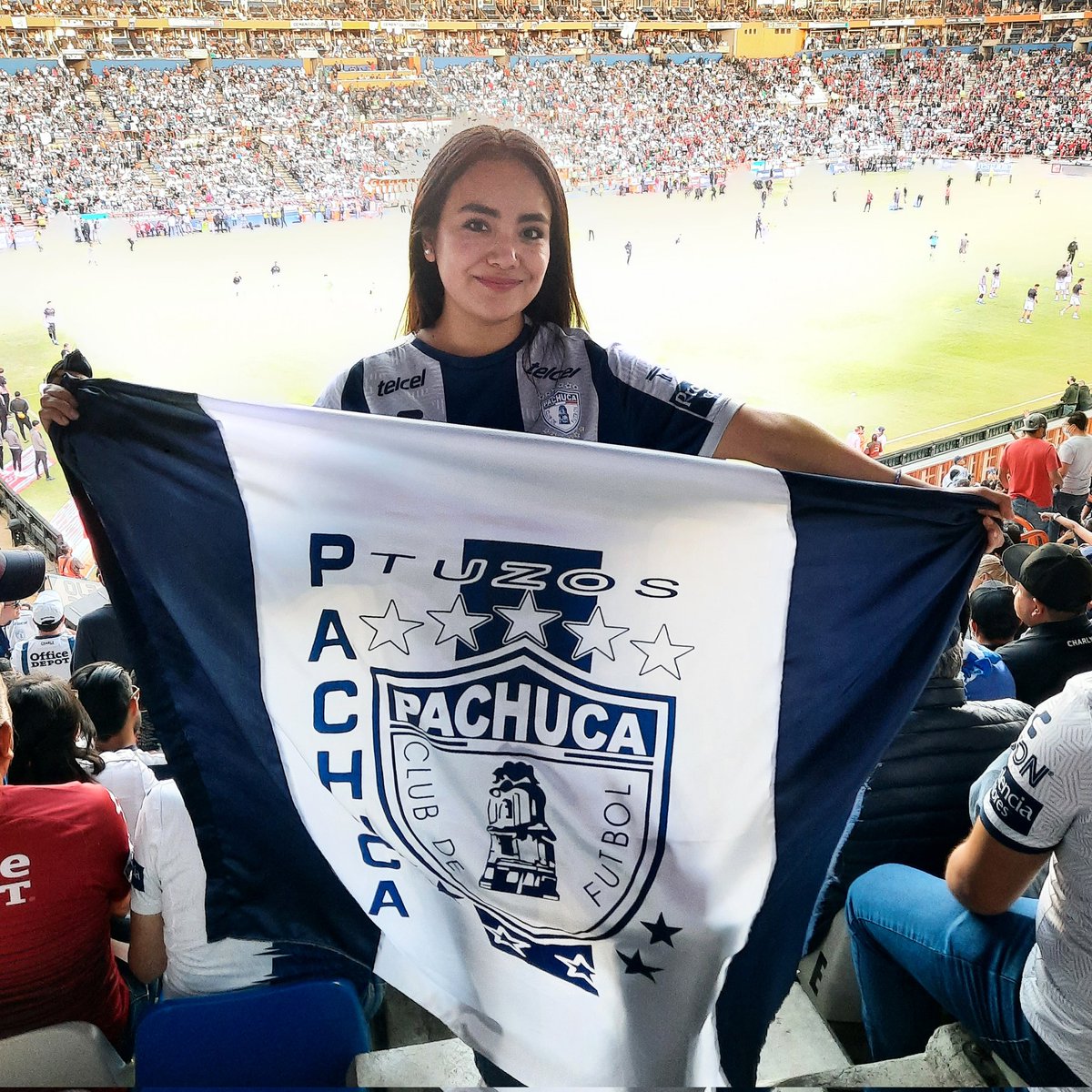 CastanedaFer11's tweet photo. Siempre @Tuzos 💙 https://t.co/brYL3yxhnz