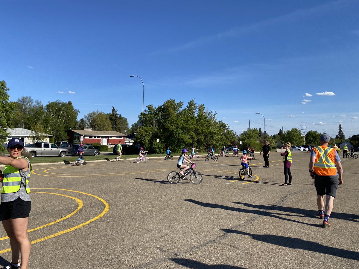 Melissa Rogers tweet media