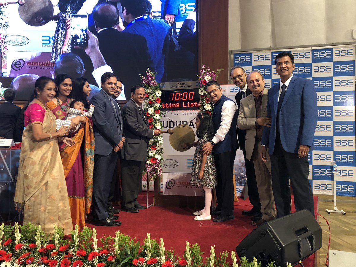 Shri V. Srinivasan, Chairman, eMudhra along with Shri <a href="/ashishchauhan/">Ashish Chauhan</a>, MD&amp;CEO, <a href="/BSEIndia/">BSE India</a> and Others ringing the #BSEBell to mark the listing of eMudhra on #BSE on 1st June, 2022