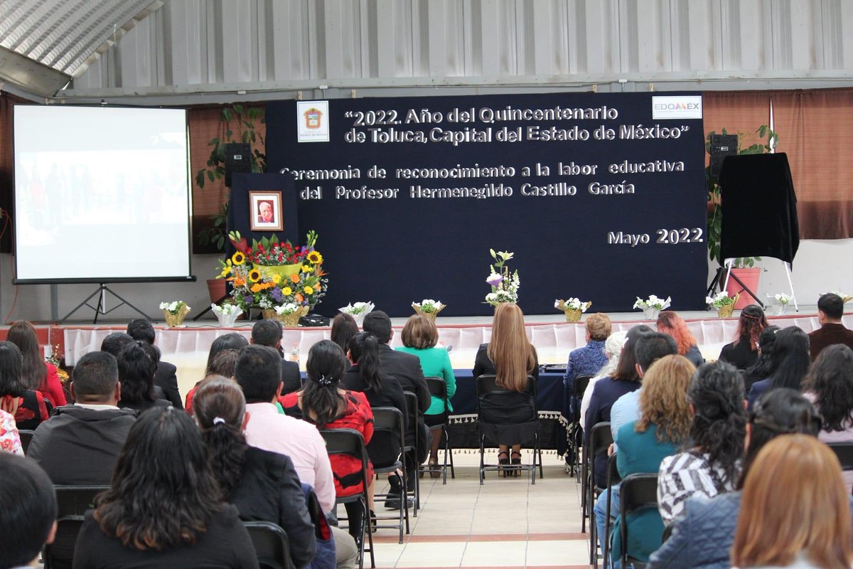 Suseth_DeLaO's tweet photo. Ceremonia de reconocimiento a la labor educativa del Profr. Hermenegildo Castillo García. 

#SREBAtlacomulco
#ReconocimientoAlaLabor
#ZonaP285
#CeremoniaDeReconocimientoPosmortem
#ProfrHermenegildoCastilloGarcía
@geramonro05 @TinocoGRogelio @ArturoH19772369 https://t.co/7BDLF1qbSp