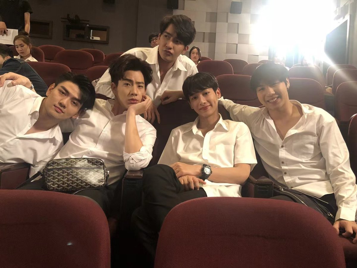 Ann_Suian's tweet photo. 三周年❤️🎈
 #Anv3yTheoryOfLove
#ทฤษฎีจีบเธอ #ออฟกัน https://t.co/ftl0HtLQ78