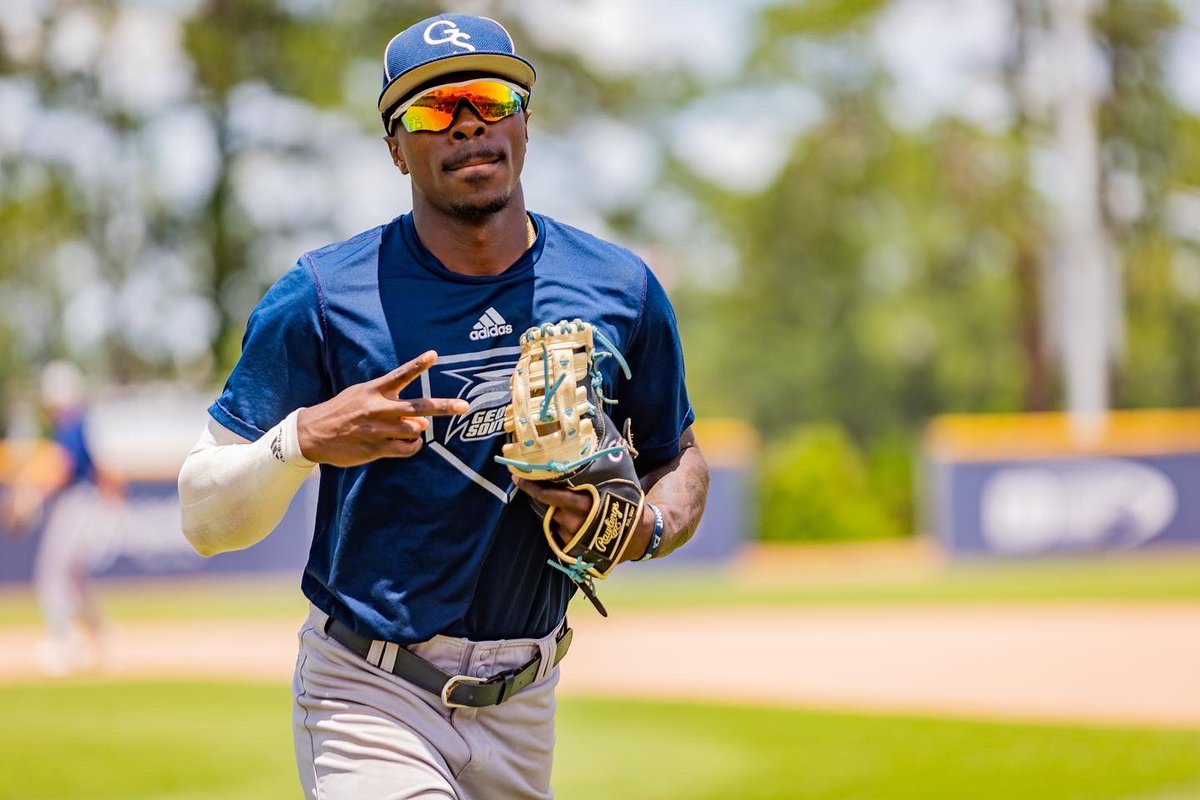 NCAA Baseball tweet media