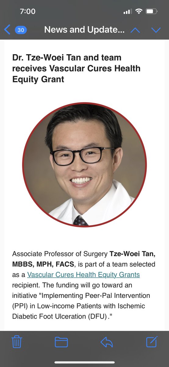 WeiZhou74370988's tweet photo. So proud of Vascular team and SALSA faculties.  Congratulations to Drs, Tan, Weinkauf, and Patel!! And welcome Dr Kol ⁦@VascularAz⁩ ⁦@ArizonaPodiatry⁩ ⁦@TzeWoeiTan⁩ ⁦@DpmNaren⁩ ⁦@UofAZSurgery⁩ https://t.co/q19QMqrj83