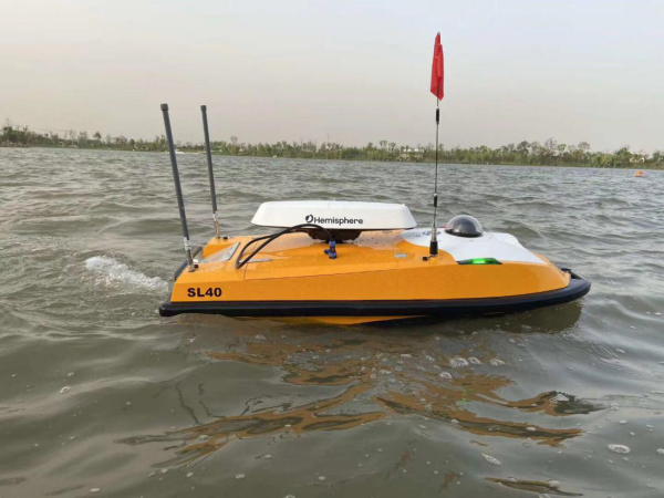 OceanalphaUSV's tweet photo. #USV #Application to #Flood #EmergencyResponse
* Underwater Topography Surveying
An #OceanAlpha ๐๐๐๐ ๐๐ฎ๐ญ๐จ๐ง๐จ๐ฆ๐จ๐ฎ๐ฌ ๐๐ฎ๐ซ๐ฏ๐๐ฒ ๐๐จ๐๐ญ equipped with side-scan #sonar was used to conduct a topographic #survey on a dammed lake on the Yangtze River. https://t.co/SexfnhUXaK