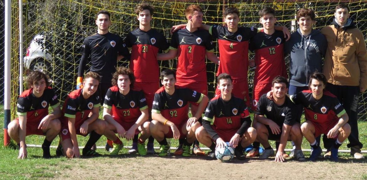 LaBelga_'s tweet photo. ✍️ [𝙃𝙄𝙇𝙊]

Repasando nuestra pequeña historia, somos un Club creado a mediados del 2019 por un grupo de amigos de 18 años de Castelar, Buenos Aires. 

Se agradece RT, o un MG y si les gusta un follow😉🇧🇪 https://t.co/3fjkoaIxIJ