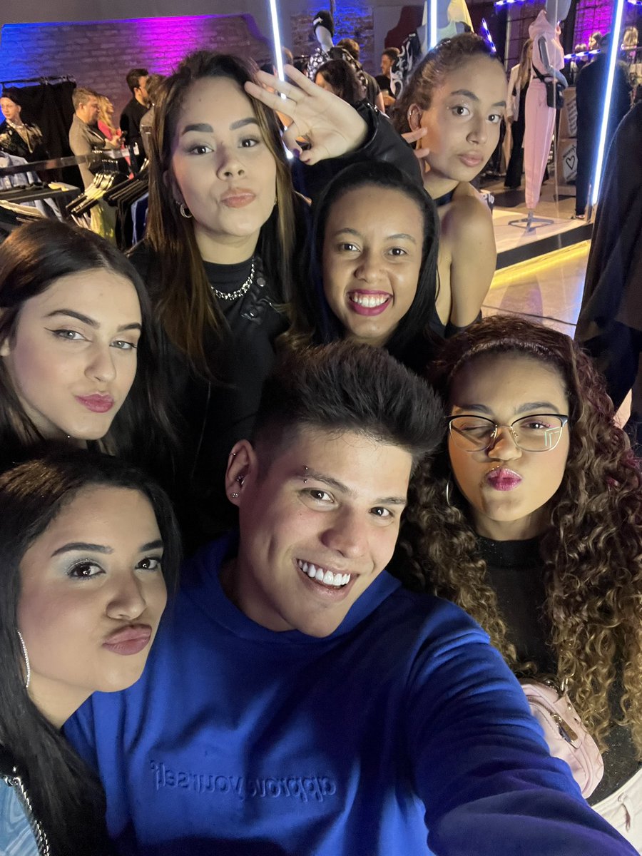 ttdofael's tweet photo. meus amores 🤍 https://t.co/tm5dfSa98E