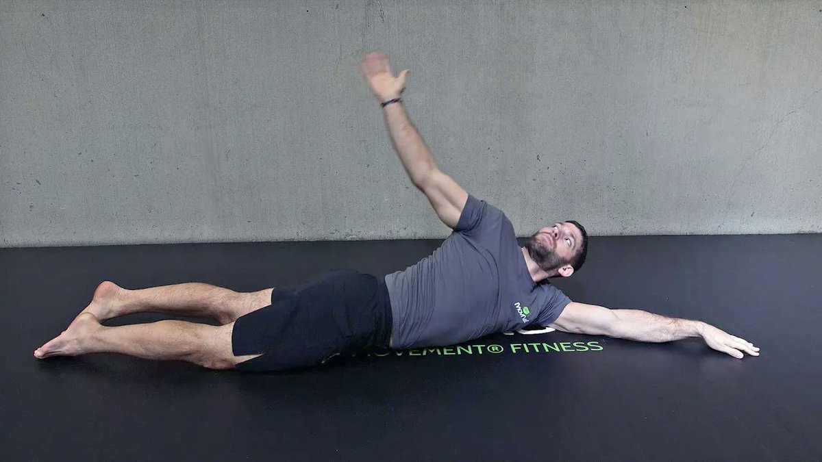 NaturalMovement's tweet photo. Side Roll | By @MovNat  https://t.co/jOG28CYcpP https://t.co/1XGXwoz0Q3
